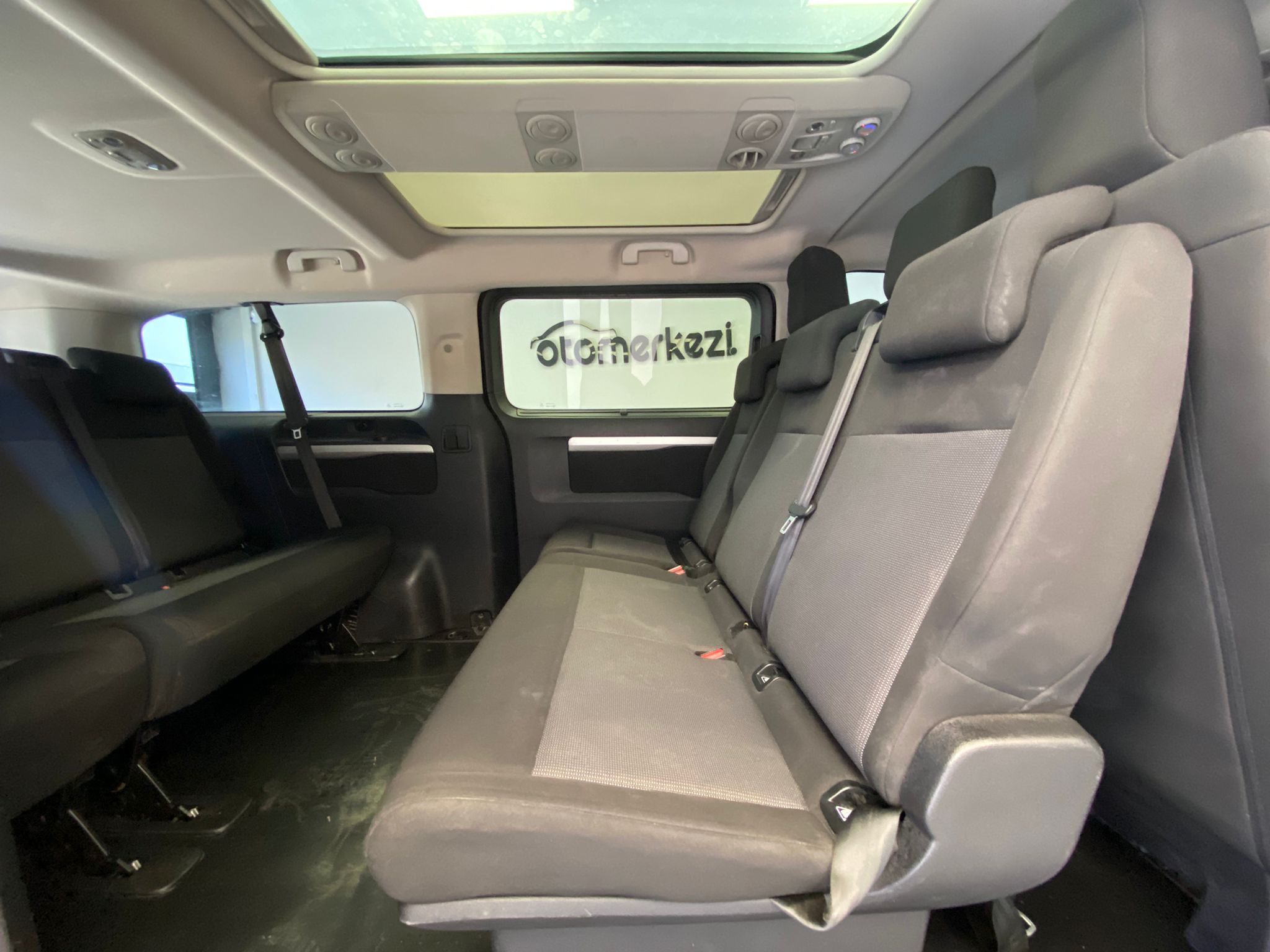 OPEL ZAFIRA 19